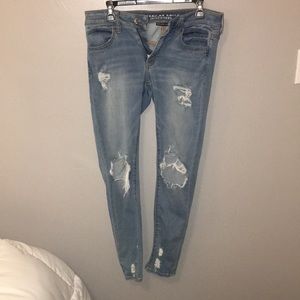 american eagle stretchy jeans
